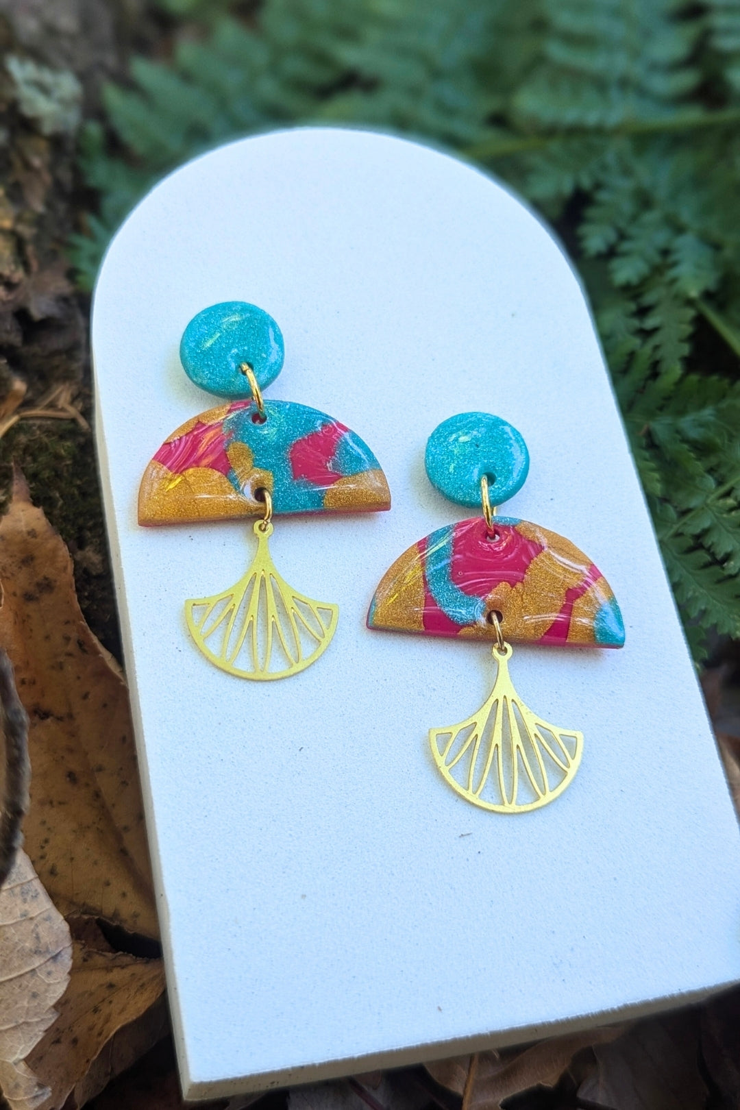 Boucles d'oreilles Éventail- Turquoise et rose - Collection Les Éclatées