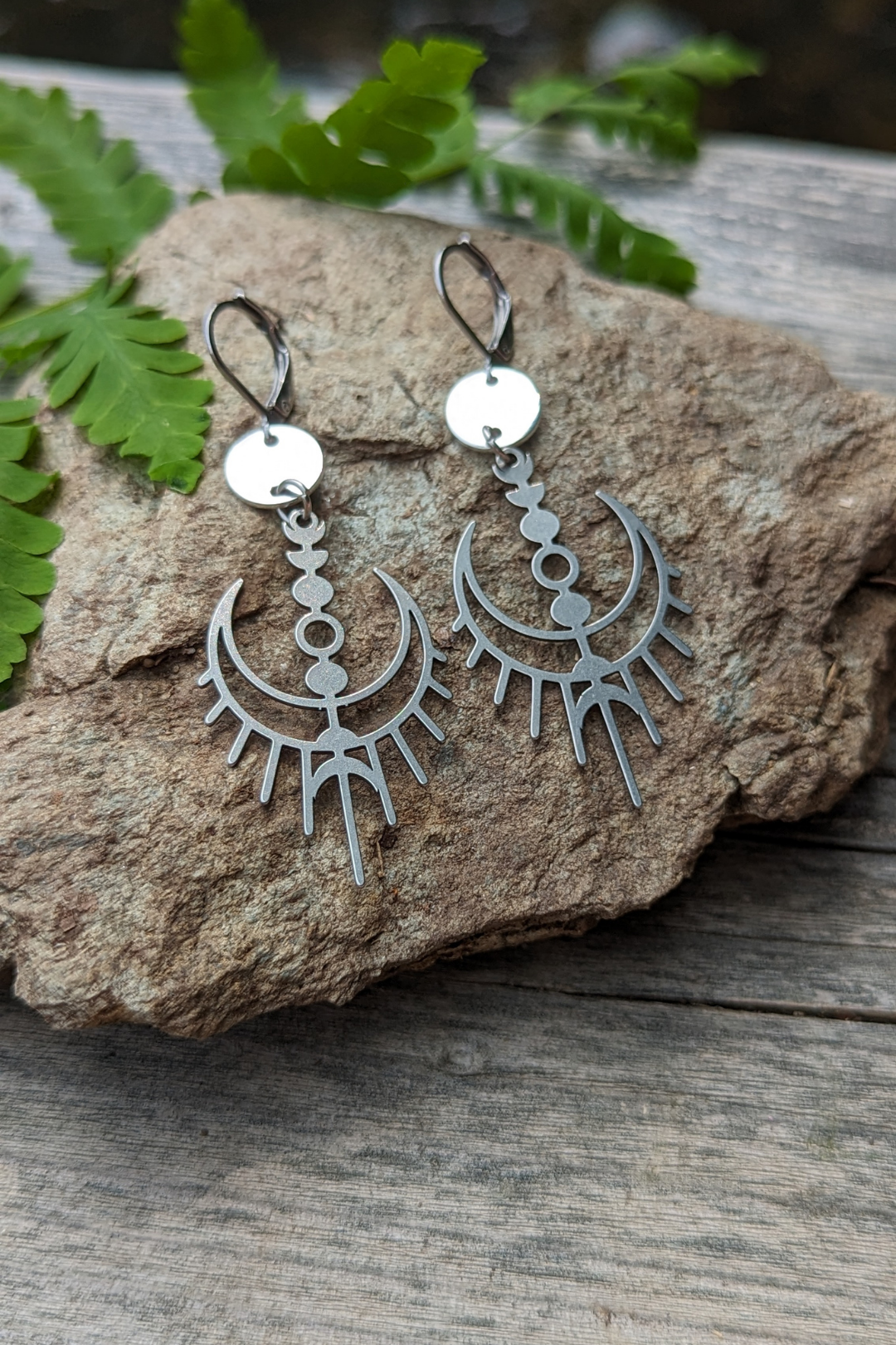 Boucles d'oreilles Eclipse lunaire Argent Boucle d'oreilles by Sérotonine Design | Roxy Lama