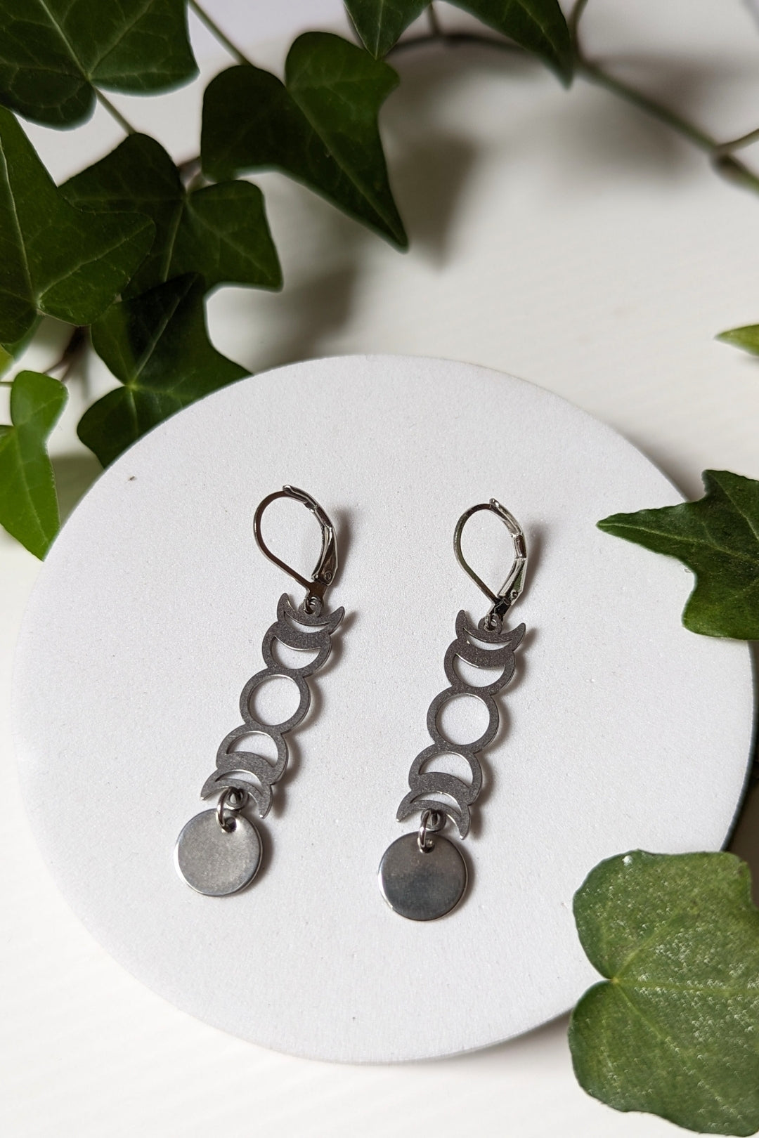 SEROTONINE DESIGN (Collection Harmonie) - Boucles d'oreilles Phases lunaire Boucle d'oreilles by Sérotonine Design | Roxy Lama