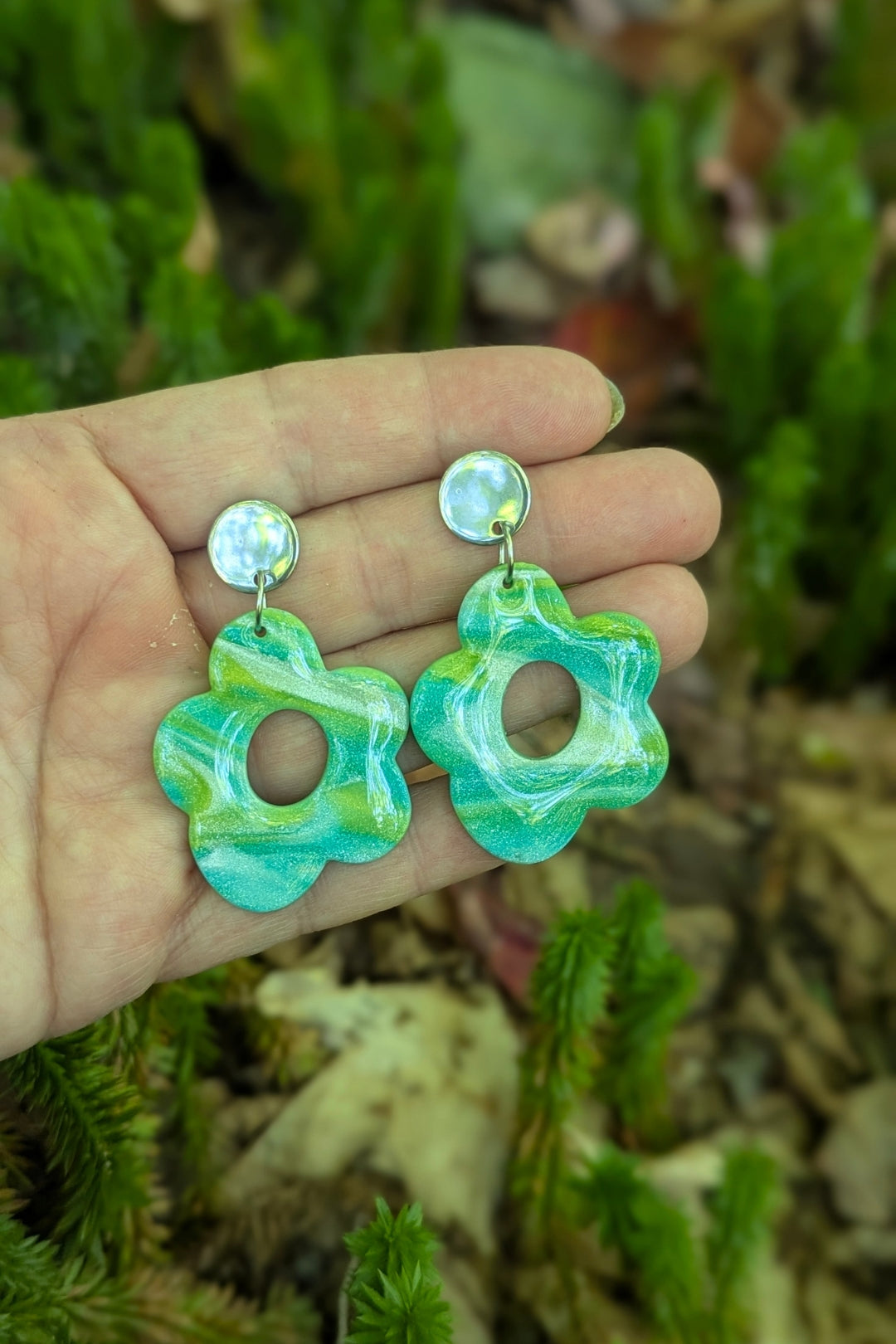 Boucles d'oreilles Funky - Turquoise et vert lustrée - Collection Les Éclatées