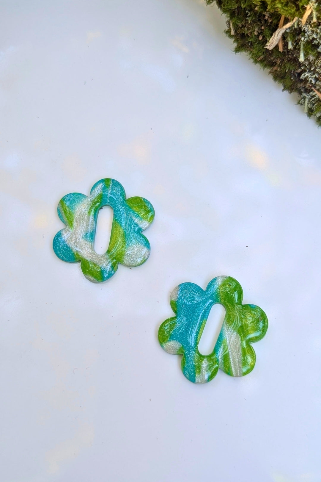Boucles d'oreilles Eva turquoise et vert - Collection Les Éclatées
