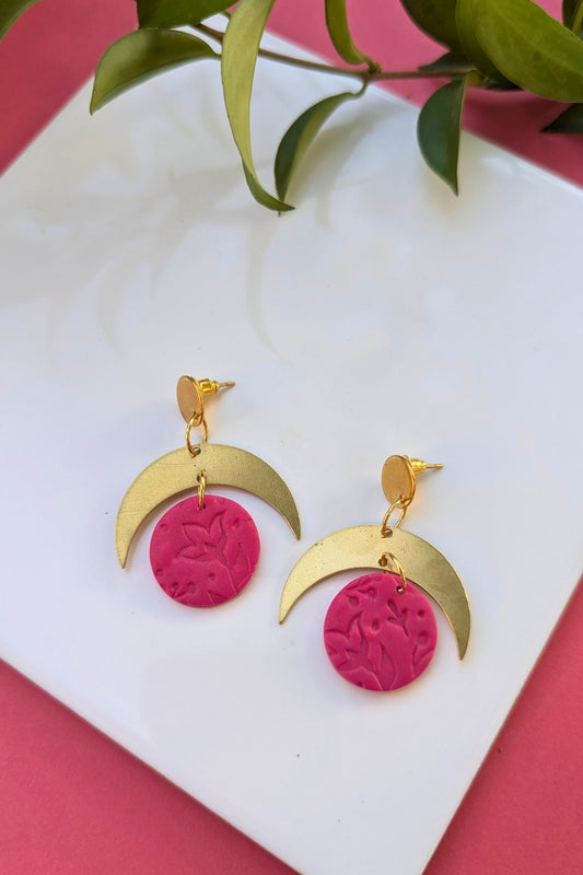 Boucles d'oreilles lune - Fuchsia - Collection Les Éclatées