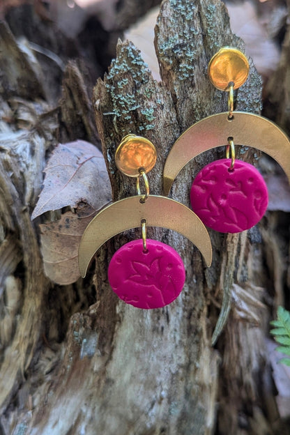 Boucles d'oreilles lune - Fuchsia - Collection Les Éclatées