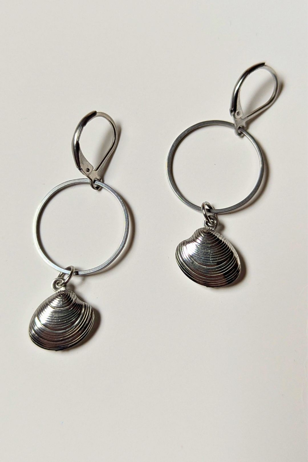 Boucles d'oreilles La mer (anneau et breloque) - Collection Harmonie "La Mer"