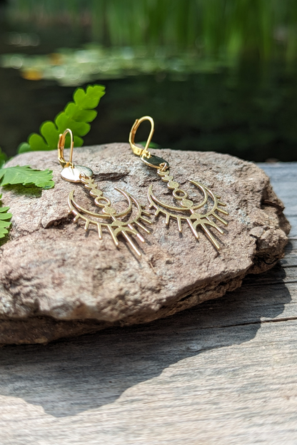 Boucles d'oreilles Eclipse lunaire Boucle d'oreilles by Sérotonine Design | Roxy Lama