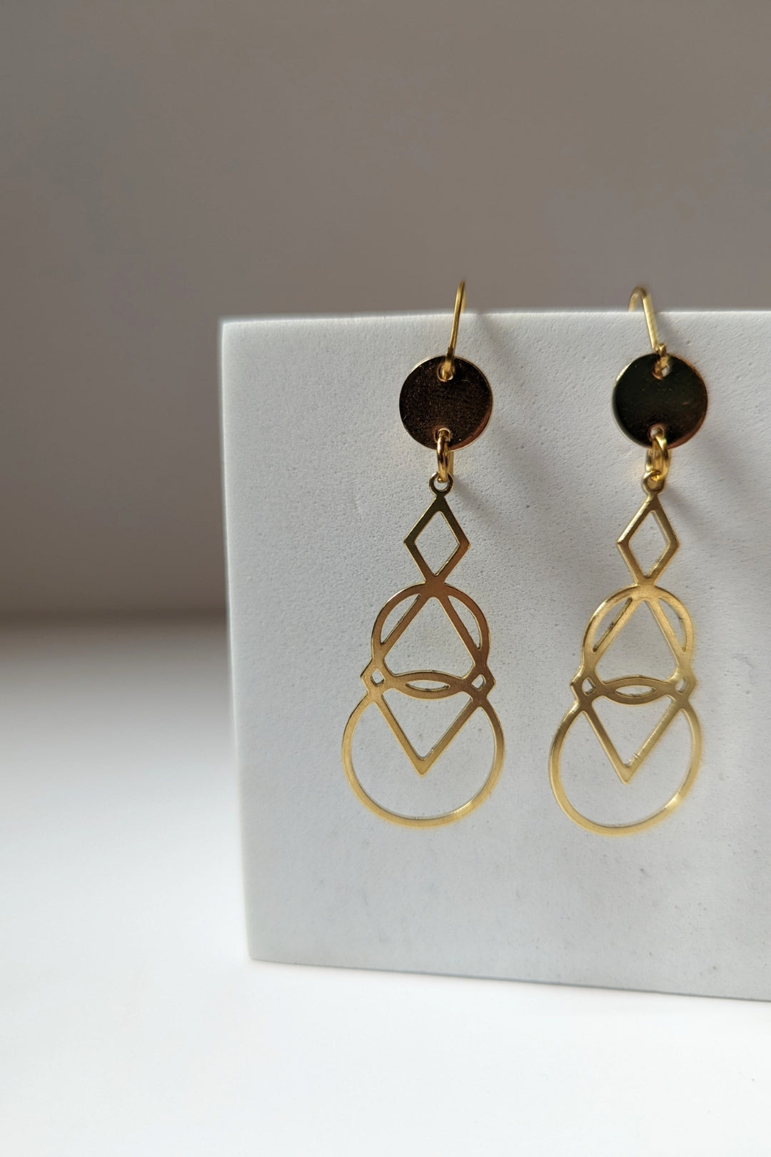 SÉROTONINE DESIGN - Boucles d'oreilles Géométrie Boucles d'oreilles by Sérotonine Design | Roxy Lama