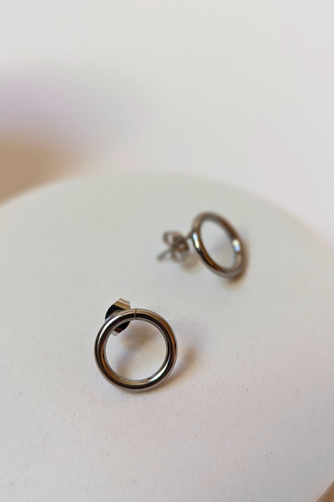 SÉROTONINE DESIGN Collection Harmonie - Boucles d'oreilles Selena Argent Boucle d'oreilles by Sérotonine Design | Roxy Lama